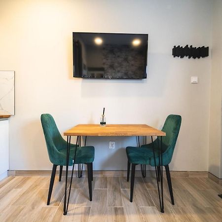 Kolorowe Apartamenty W Mielnie! 350M Od Plazy - 100M Od Jeziora! Mielno  Exteriör bild